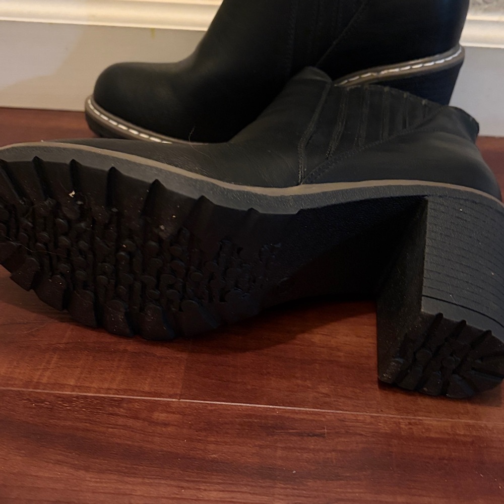 Corkys Black Ankle Booties - Picture 2 of 4